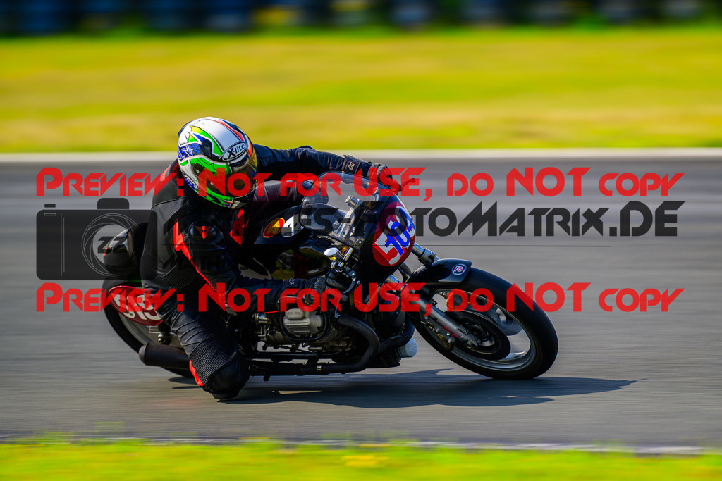 MaZZes_FotoMatrix_240725_6007705_8097 | BLAU