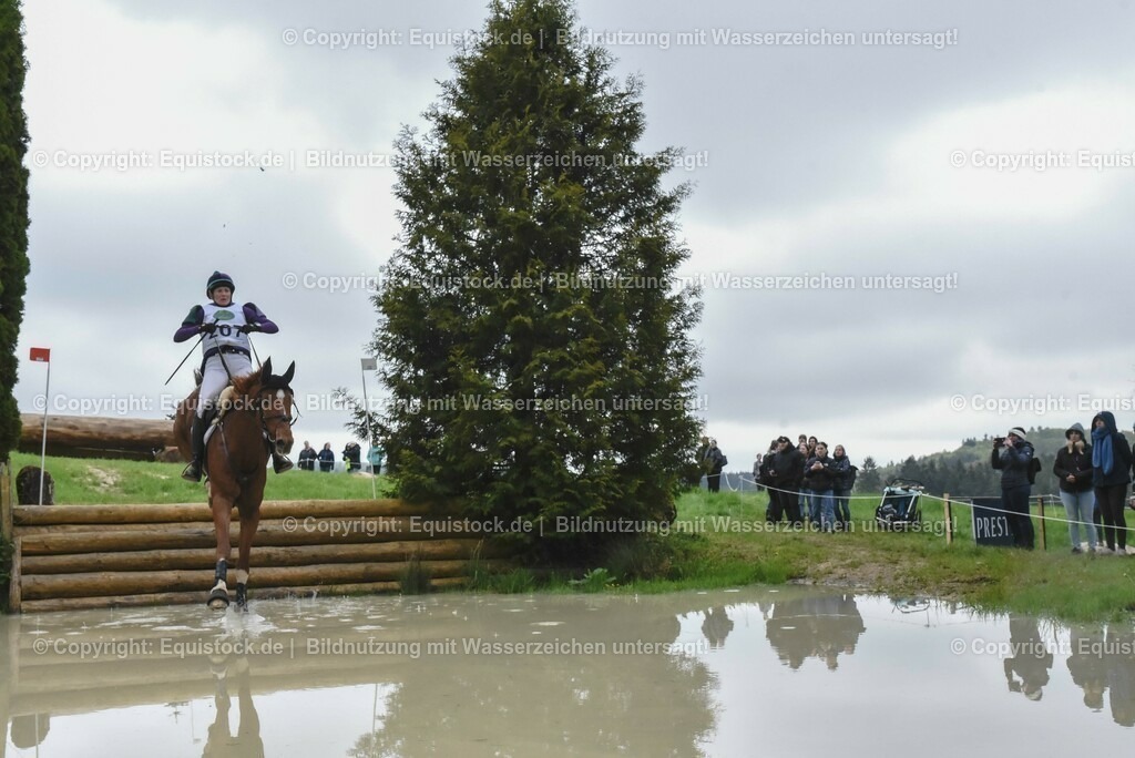 20230513_CCI2_Section2_Gelände_0143 | equistock