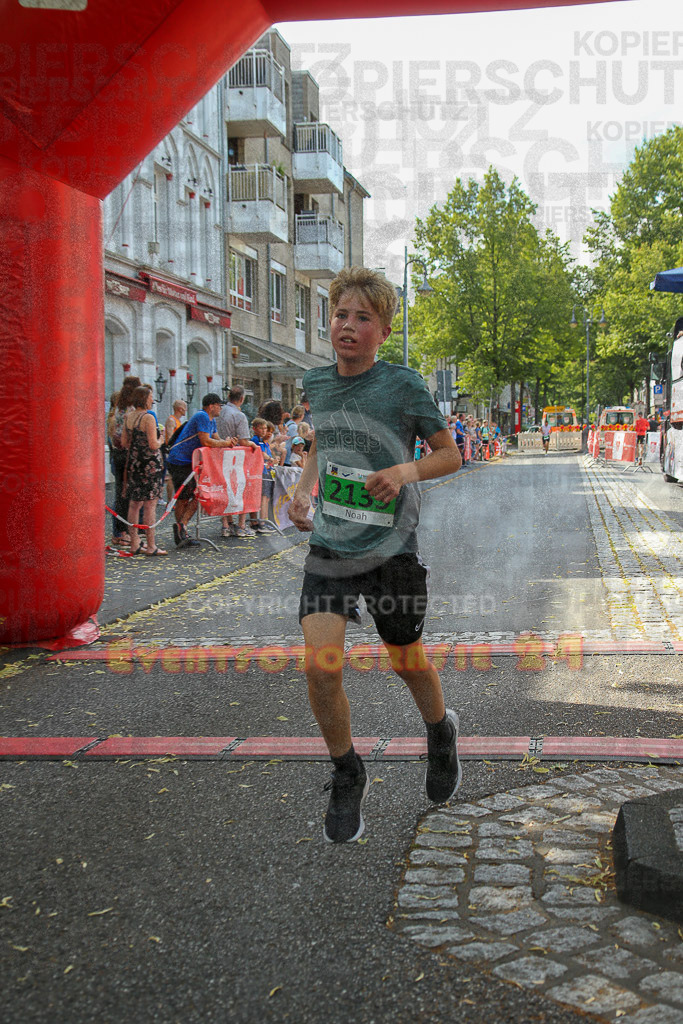 220625_1655_EX1_5420 | Sportfotografie im Rhein-Sieg Kreis, Köln, Bonn, NRW, Rheinland Pfalz, Hessen, etc. Unser Tätigkeitsfeld umfasst den Laufsport vom Volkslauf über den Marathon, Duathlon, Triathon bis zum Ultralauf wie Kölnpfad Ultra oder Schindertrail.