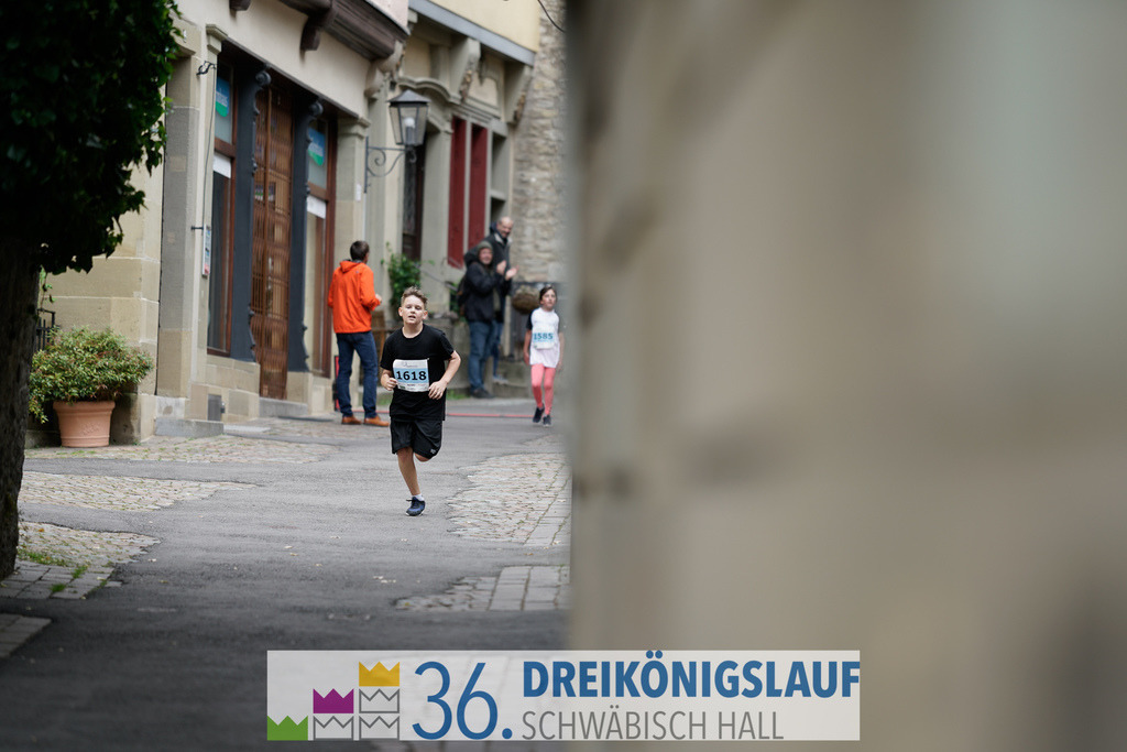 Stadtwerke Schüler und Jugendlauf 1,7km | 3koenigslauf 2022 Stadtwerke Schüler und Jugenlauf 1,7km - Realisiert mit Pictrs.com
