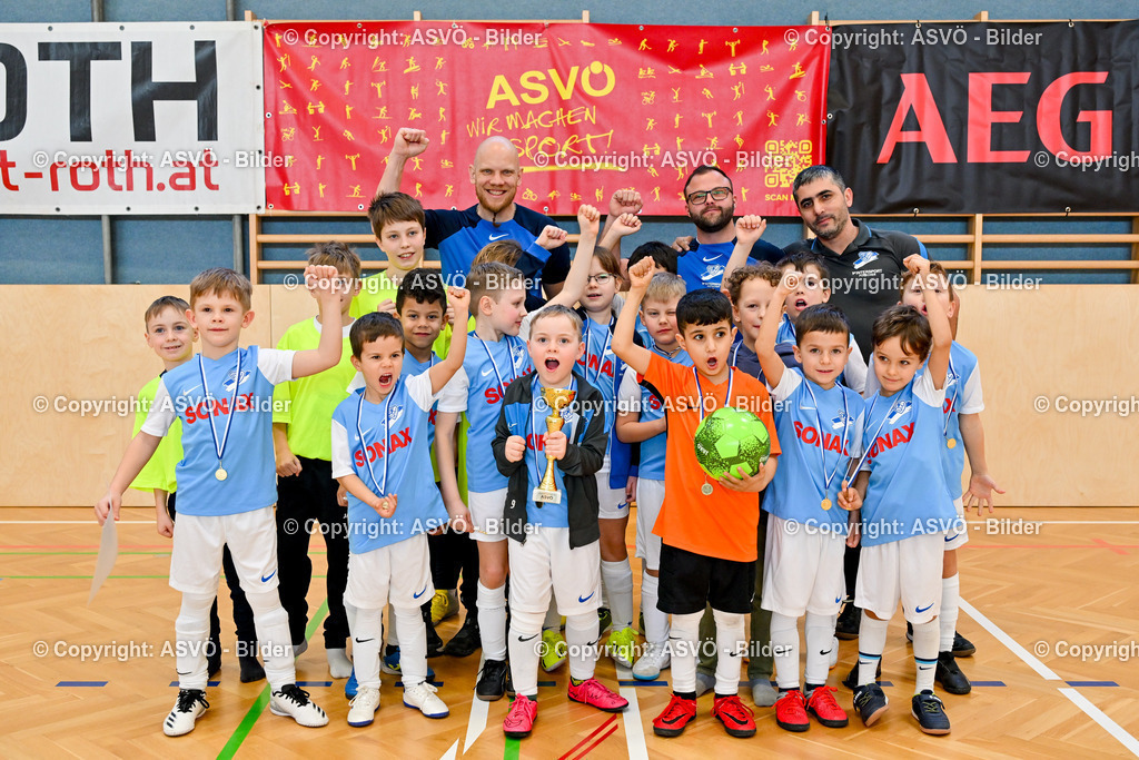 ASVÖ_ Fussballturnier SV Gallneukirchen_ 08.02.2025-146 | 08.02.2025, Gallneukirchen, AUT, ASVÖ, Fussball Nachwuchs Hallenturnier 2025, SV Gallneukirchen im Bild Teilnehmer U 7©Harald Dostal / fodo.media - Realisiert mit Pictrs.com
