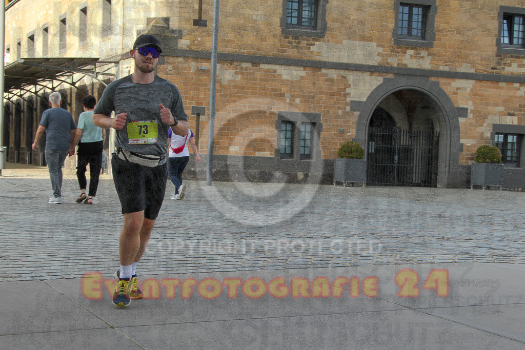 250920_1543_EV4_9504 | Sportfotografie im Rhein-Sieg Kreis, Köln, Bonn, NRW, Rheinland Pfalz, Hessen, etc. Unser Tätigkeitsfeld umfasst den Laufsport vom Volkslauf über den Marathon, Duathlon, Triathon bis zum Ultralauf wie Kölnpfad Ultra oder Schindertrail.