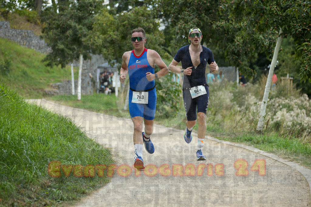 250824_1405_EX1_4906 | Sportfotografie im Rhein-Sieg Kreis, Köln, Bonn, NRW, Rheinland Pfalz, Hessen, etc. Unser Tätigkeitsfeld umfasst den Laufsport vom Volkslauf über den Marathon, Duathlon, Triathon bis zum Ultralauf wie Kölnpfad Ultra oder Schindertrail.