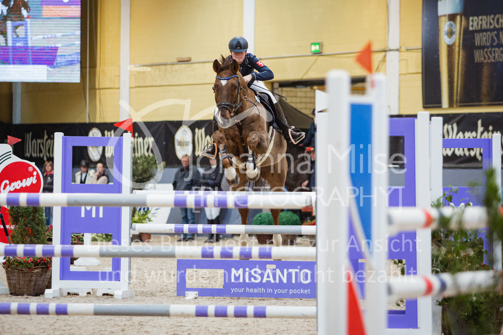 221112_Warstein_L-Spr-116 | Deine schönsten Turniermomente als professionelle Fotos! Entdecke hochwertige Pferdesport-Fotografie im Online-Shop. Jetzt Fotos finden & bestellen!