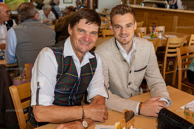 Oktoberfest im Gasthaus Stubinger | Bildershop von pixelworld.at - Realisiert mit Pictrs.com