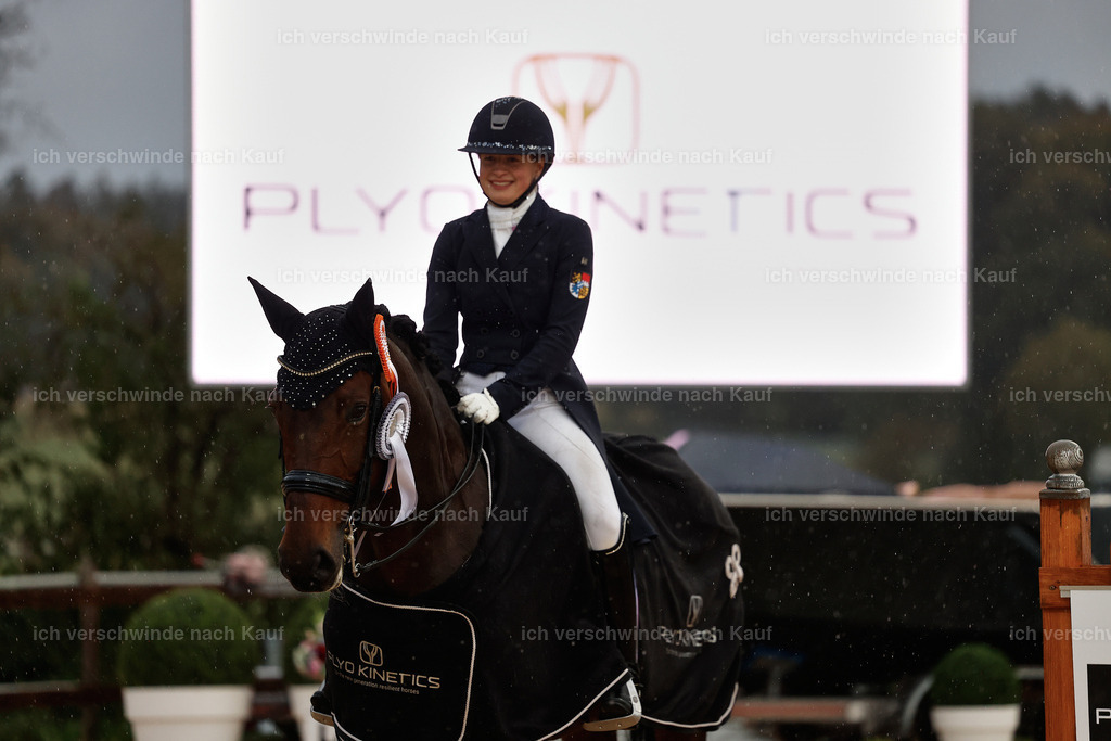 8_2-Siegerehrung-DRESSUR S_  -StoibPH-4562 | working equitationturnier fotograf videograf stoibphotography marixx film working equitation deutschland reitsport turnierfotografie eventfotografie equestrian events