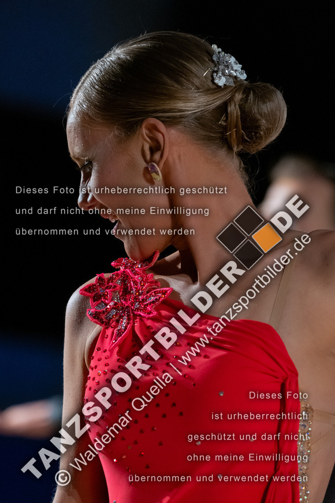 20250504-11097 | Hier finden Sie Tanz Bilder vom Latein und Standard Formationen tanzen. Sportbilder vom Tanzsport. Schöne Fotos und von Weltmeisterschaft, Europameisterschaft, Bundesliga, Regionalliga, Oberliga und Landesliga sowie von GOC Stuttgart, DanceComp, WM Bremen