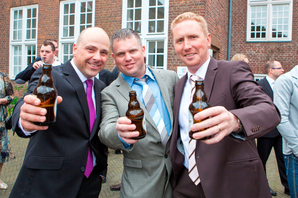 top-top.de Hochzeiten188 | Foto, Video, Fotografie, Videografie, Fotobox, DJ, Discjockey, Musik, Musikbox, Veranstaltung, Photobooth, Amazon, Ebay, Buchtipp, Bestseller, Autor, Verlag, Buch, Wesel, Hamminkeln, NRW, Dinslaken, Rees, Drohne, Hochzeit, Party, Fotobox, Wesel, Fotograf