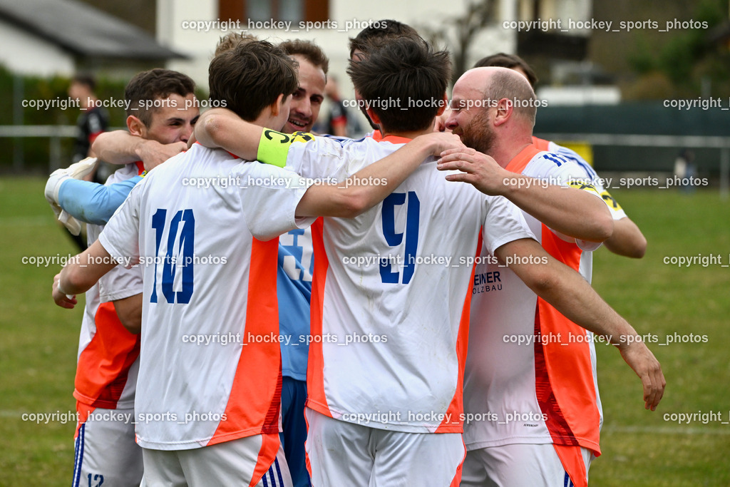 SV Rothenthurn vs. FC Dölsach | #11 Andreas Wenger FC Dölsach, Jubel FC Dölsach, #39 Lukas Michael Unterlader FC Dölsach, #10 Elias Sint-Unterholzer FC Dölsach, #9 Philipp Hochegger FC Dölsach, SV Rothenthurn vs. FC Dölsach, SV Rothenthurn vs. FC Dölsach am 04.04.2026 in Rothenthurn (Sportplatz Rothenthurn), Austria, (Photo by Bernd Stefan)