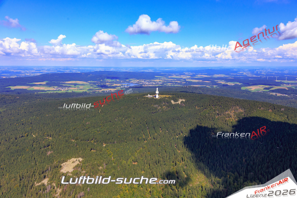 Die Luftaufnahme Schneeberg -  wurde 2017 mittels Flugzeug (keine Drohne) erstellt. Perfekte Schärfe und Druck- Auflösung- Garantiert!
