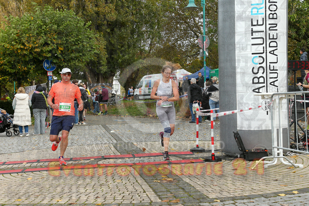 241020_1117_EX1_1794 | Sportfotografie im Rhein-Sieg Kreis, Köln, Bonn, NRW, Rheinland Pfalz, Hessen, etc. Unser Tätigkeitsfeld umfasst den Laufsport vom Volkslauf über den Marathon, Duathlon, Triathon bis zum Ultralauf wie Kölnpfad Ultra oder Schindertrail.