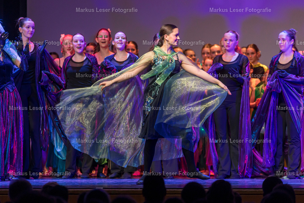 mlBallettFr-7519 | Markus Leser Fotografie - Realisiert mit Pictrs.com