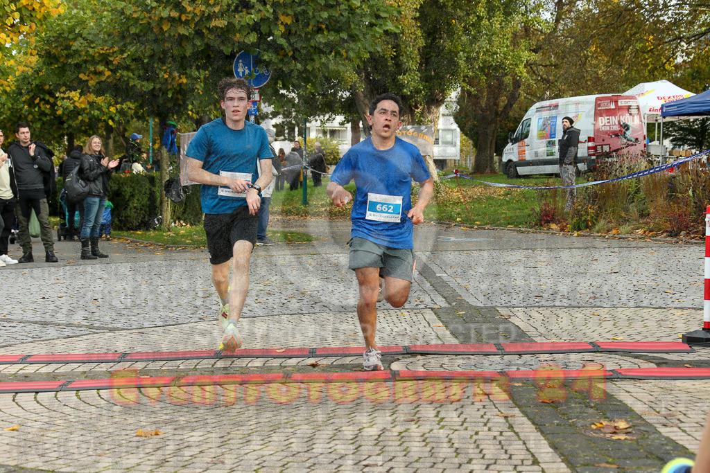 241020_1004_EX1_7617 | Sportfotografie im Rhein-Sieg Kreis, Köln, Bonn, NRW, Rheinland Pfalz, Hessen, etc. Unser Tätigkeitsfeld umfasst den Laufsport vom Volkslauf über den Marathon, Duathlon, Triathon bis zum Ultralauf wie Kölnpfad Ultra oder Schindertrail.