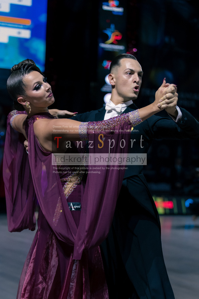 20251101_TGP_5535 | Tanzsportbilder, Standardtanz, Lateintanz, WDSF, DTV, LTVB, dancecomp, goc, hessen tanzt, blaues band der spree, walzer, tango, wiener walzer, slowfox, quickstepp, samba, rumba, cha-cha-cha, paso doble. jive, hd-kroft photography, turniertanzsport
