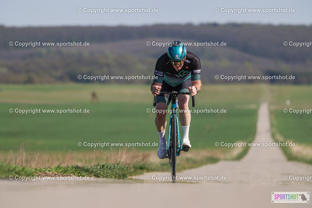 368A3607 | Neusiedlersee Radmarathon 2026@sportshot_your_pictrs #yourpictures#roadtowm2029 #nrm #neusiedlerseeradmarathon #neusiedlersee #neusiedlerseetourismus #burgenland #mörbisch #nrm26 #burgenlandtourismus #voglundco #poweredbyburgenlandtourismus #radsport #rad #marathon #ucigranfondo #visitburgenland #ucigranfondoworldseries