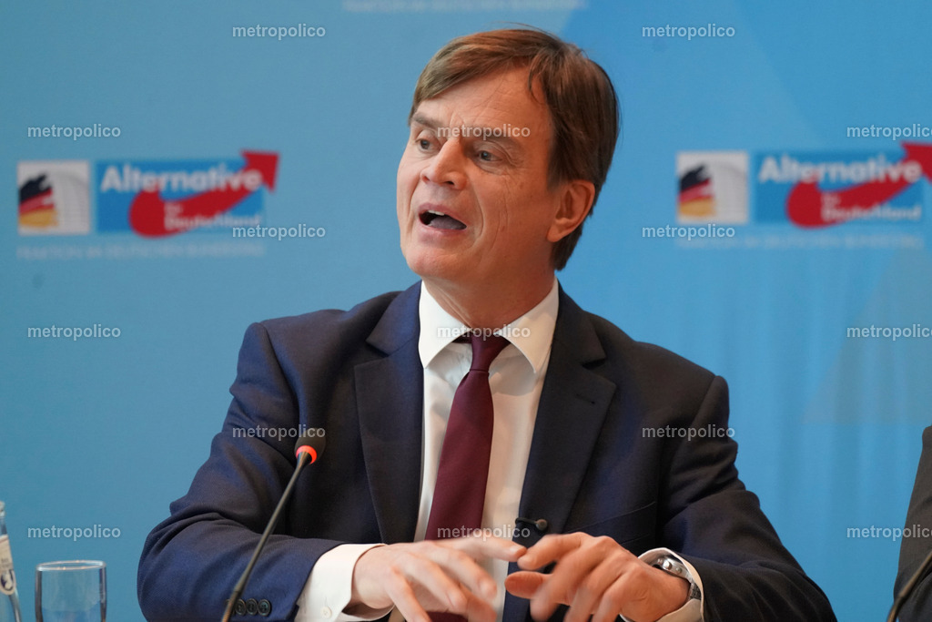 Bernd Baumann im Pressegespräch (4) | Metropolico