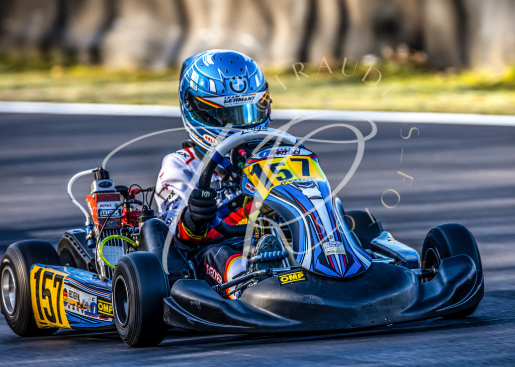 CC55D971-17A3-4151-9F9F-E7B48CA545D7 | traudl_s_fotos