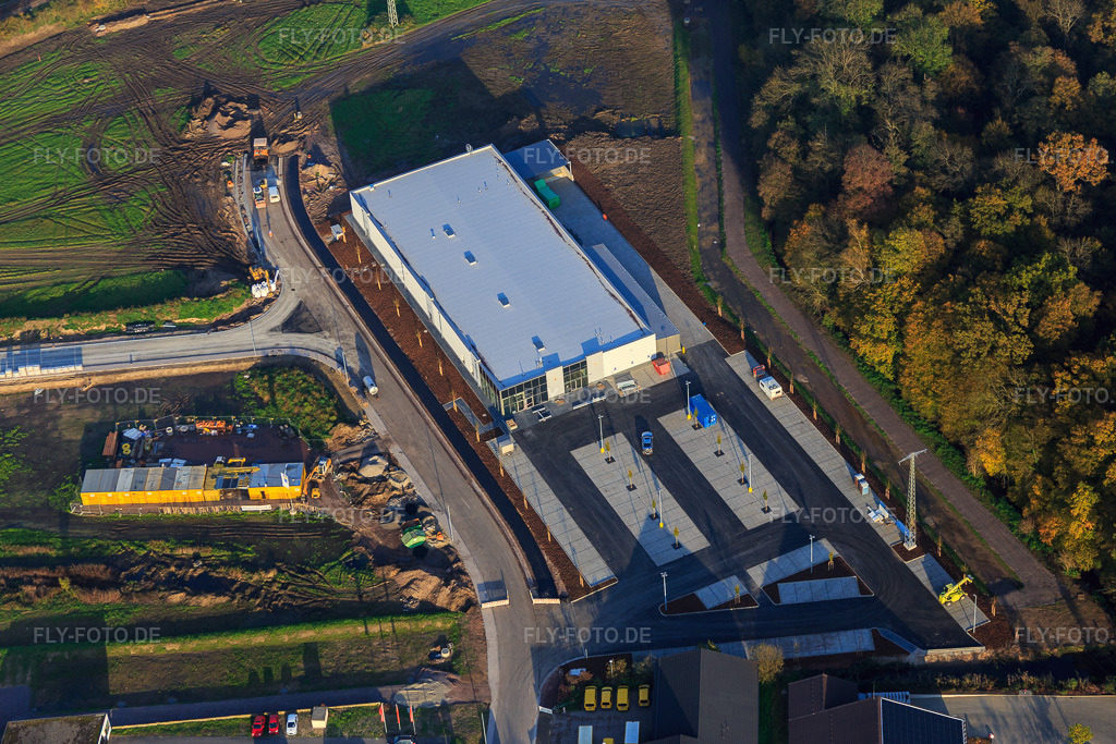 Luftbild: ALDI und EDEKA in der Lauterburger Straße in Kandel im Bundesland Rheinland-Pfalz in Deutschland. Foto: IMG_075760.jpg vom 01.11.2014 durch Werner Riehm/FLY-FOTO.de