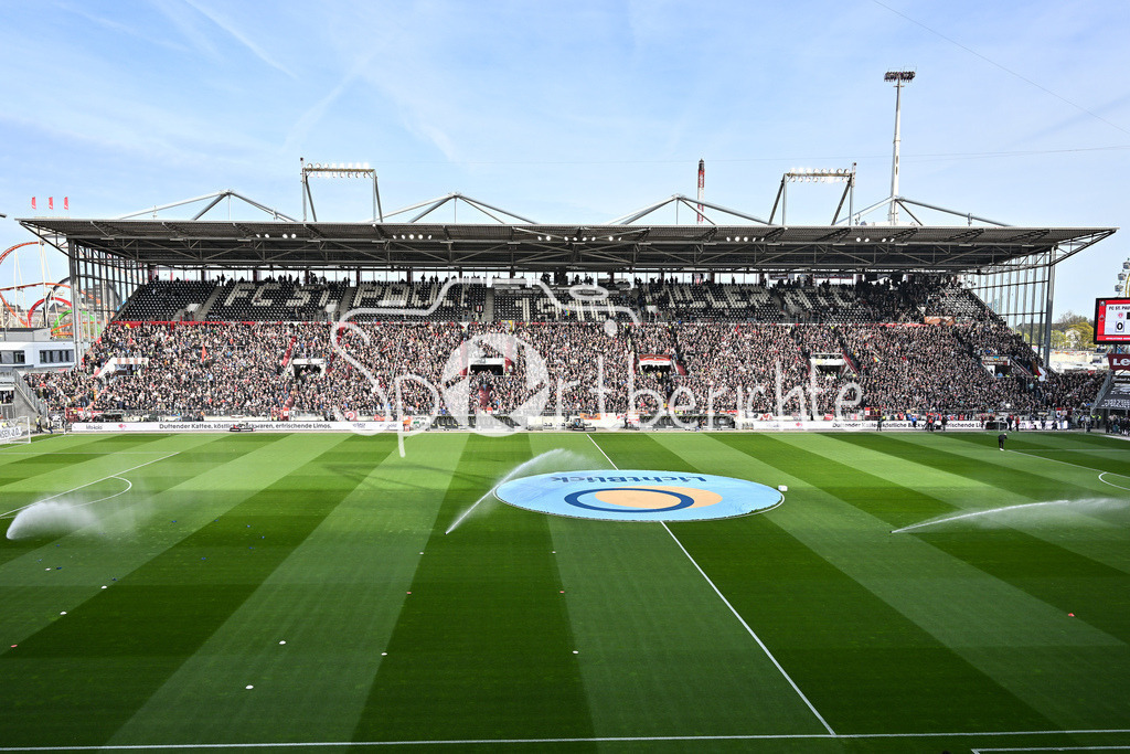 FC St. Pauli - FC Bayern München | ST. PAULI, DEUTSCHLAND - 11. APRIL: Impressionen aus Hamburg vor dem Bundesligamatch zwischen dem FC St. Pauli und dem FC Bayern München am 29. Spieltag im Millerntor Stadion