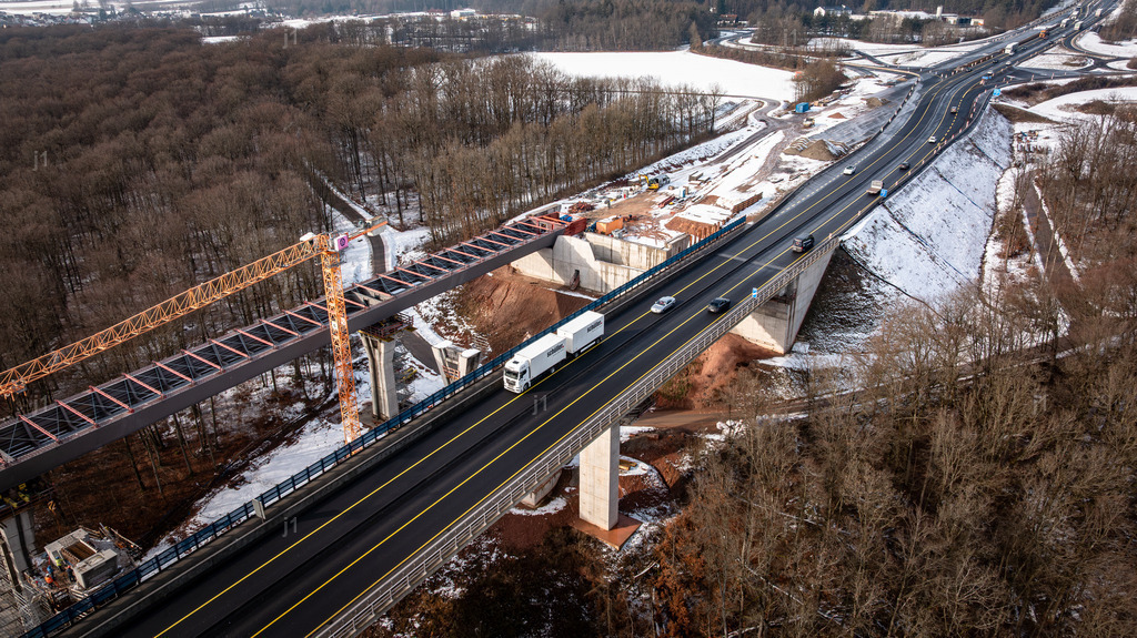 2026-02-04_Oberthulba_074 | Luftbild, Drohne, Multicopter, Bayern, Luftbilder, Luftbildshop, Jan R. Schäfer, aerialphotography, Abzüge, Luftaufnahmen, J1-Luftbild, J1-Fotografie und Luftbildservice, Würzburg, fineart, Abzüge, Drucke, Glasdruck - Realisiert mit Pictrs.com