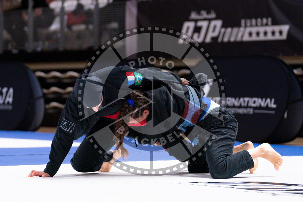 20241013PBB0374 | Athletes compete during the AJP Tour Europe Continental Jiu-Jitsu Amateurs & Masters Championship on October 13, 2024 in Almere near Amsterdam, Netherlands. © Chiara Dazi / photoblackbelt