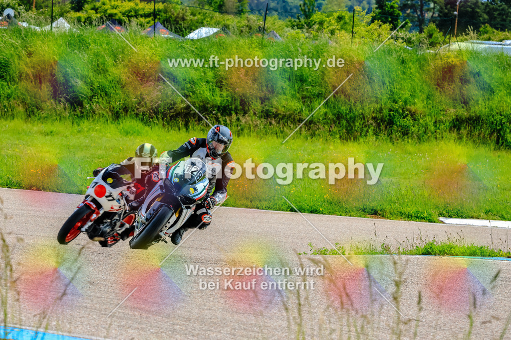 MotoTeam-0329 | Hier findet Ihr Bilder von Touristenfahrten auf der Nürburgring Nordschleife oder von anderen Veranstaltungen die ich besucht habe. Viel Spass beim Durch Schauen 