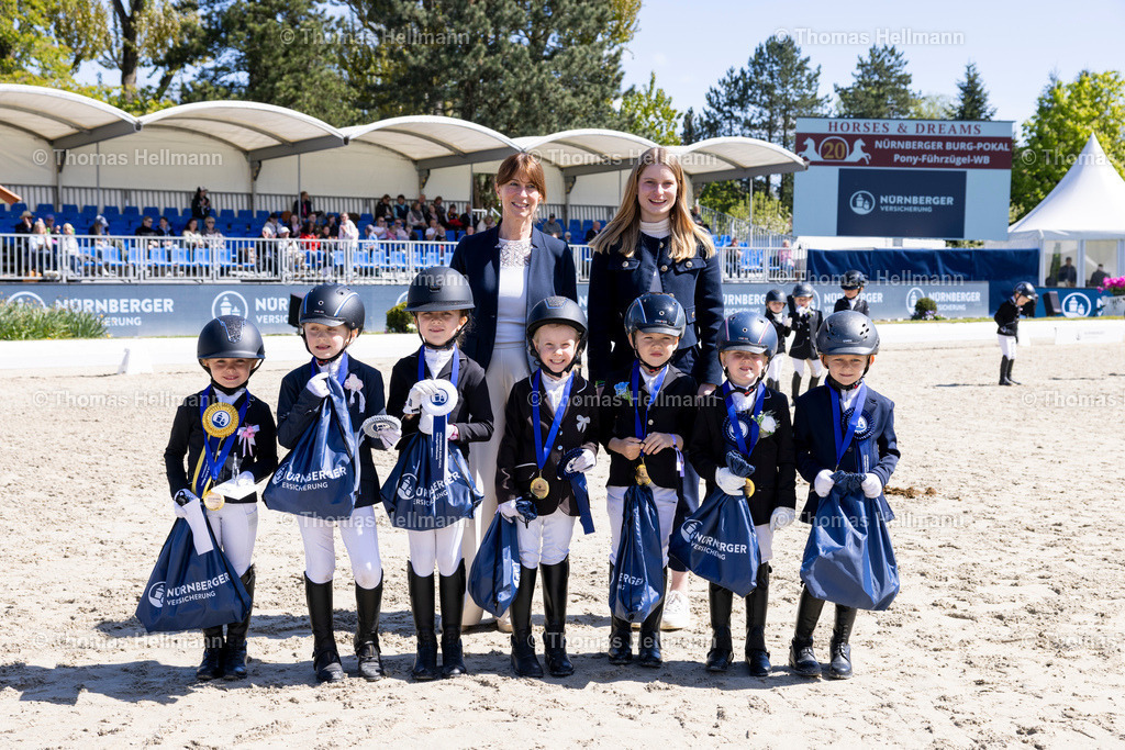 TH_Siegerehrung_36741 | Horses &amp; Dreams 2026 am 26.04.26 in Hagen a.T.W., Thomas Hellmann, Siegerehrung
