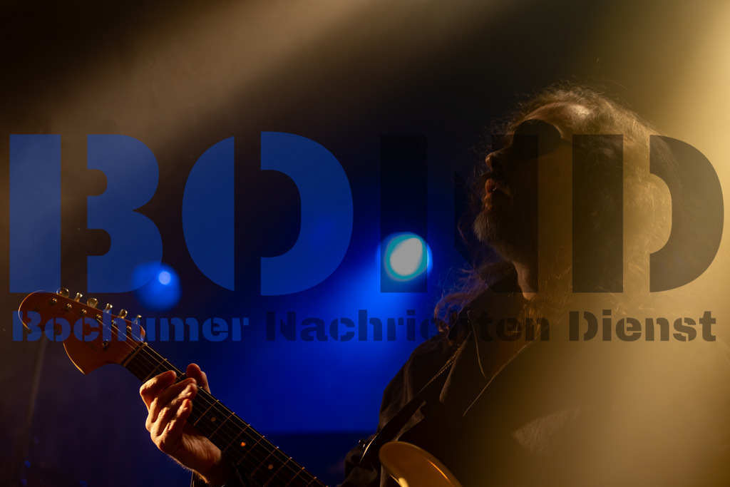 SES_NURPUR20250102-13 | bond - Realisiert mit Pictrs.com