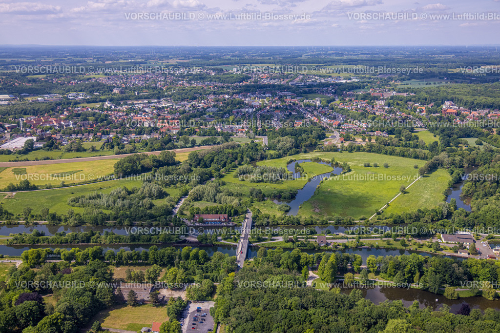 Hamm220504418 | Luftbild, Mühlengraben und Brücke Fährstraße über Datteln-Hamm-Kanal und Fluss Lippe, Heessen, Hamm, Ruhrgebiet, Nordrhein-Westfalen, Deutschland
