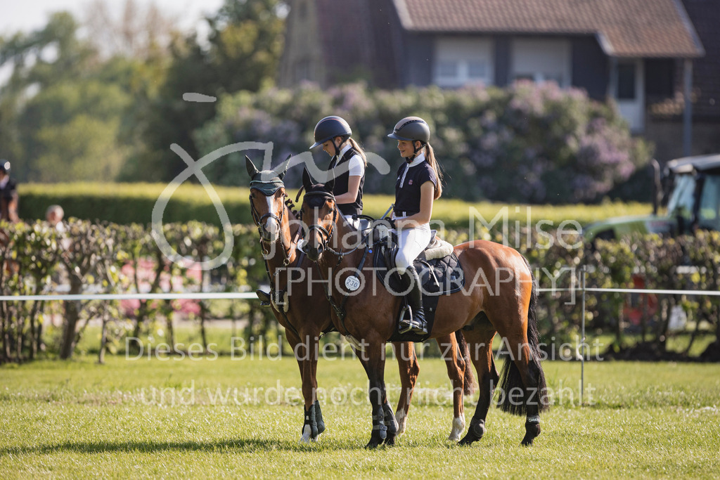 250501_MünsterHandorf_PonyTrophy-211 | Deine schönsten Turniermomente als professionelle Fotos! Entdecke hochwertige Pferdesport-Fotografie im Online-Shop. Jetzt Fotos finden & bestellen!
