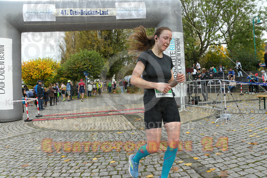 241020_1102_EX1_0741 | Sportfotografie im Rhein-Sieg Kreis, Köln, Bonn, NRW, Rheinland Pfalz, Hessen, etc. Unser Tätigkeitsfeld umfasst den Laufsport vom Volkslauf über den Marathon, Duathlon, Triathon bis zum Ultralauf wie Kölnpfad Ultra oder Schindertrail.