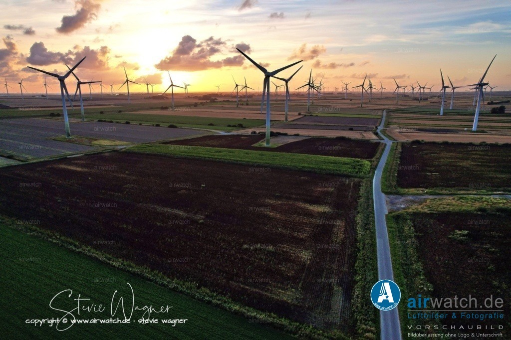 Windpark Breklumer-Koog | Luftbild, Windenergieanlagen, Enercon, Windpark Breklumer Koog
