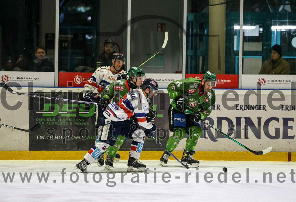 2023-12-17_051_TSV_Erding_gegen_ESC_Kempten | Erding, Deutschland, 17.12.2023:
Eishockey, Bayernliga Vorrunde 2023 / 2024, 18. Spieltag, TSV Erding gegen ESC Kempten, Endergebnis: 5:1

Foto: Christian Riedel / fotografie-riedel.net