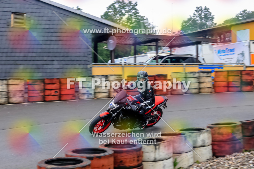 _TCM3112 | Hier findet Ihr Bilder von Touristenfahrten auf der Nürburgring Nordschleife oder von anderen Veranstaltungen die ich besucht habe. Viel Spass beim Durch Schauen 