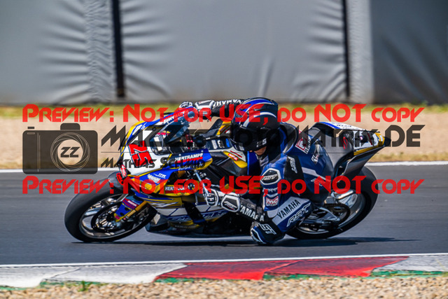 MaZZes_FotoMatrix_220626_1493 | IDM1000