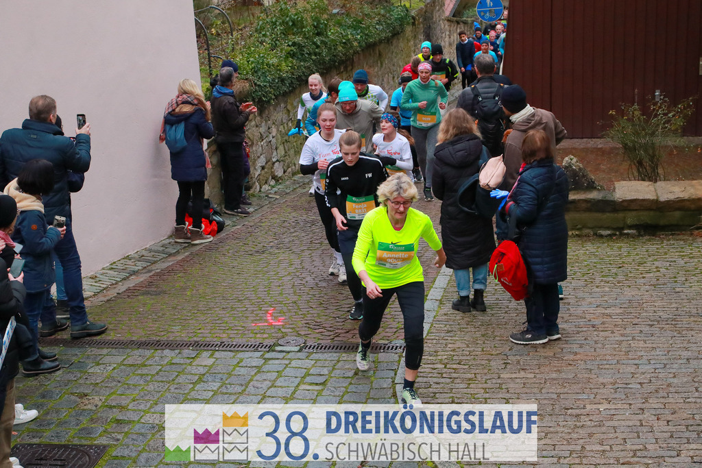 5km Roewisch Wohnbau Cup | 3 Koenigslauf 2024 5km Roewisch Wohnbau Cup - Realisiert mit Pictrs.com