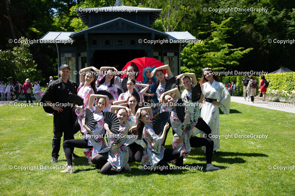 GPHY3916 | DanceGraphy - Realisiert mit Pictrs.com