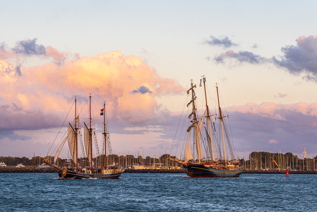 Segelschiffe auf der Ostsee während der Hanse Sail in Rostock | Segelschiffe auf der Ostsee während der Hanse Sail in Rostock.