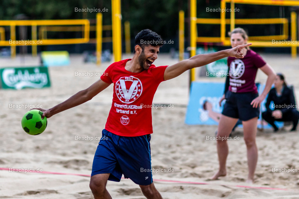 2025-200086258-Strandvölkerball-WM |  24.08.2025; Berlin Foto: Gerold Rebsch - www.beachpics.de