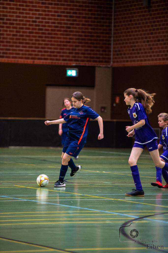 Hallenevent 23/24 - JSG FriEdA - D-Juniorinnen | Hallenevent 23/24 - JSG FriEdA - D-Juniorinnen am 28.12.2023; in Friedrichsfehn (Sporthalle Zur Sportwiese), Photo: Philip Eiben 2023 - Realisiert mit Pictrs.com