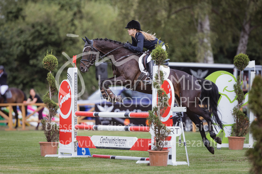 220714_LC_Stil-A2-245 | Deine schönsten Turniermomente als professionelle Fotos! Entdecke hochwertige Pferdesport-Fotografie im Online-Shop. Jetzt Fotos finden & bestellen!