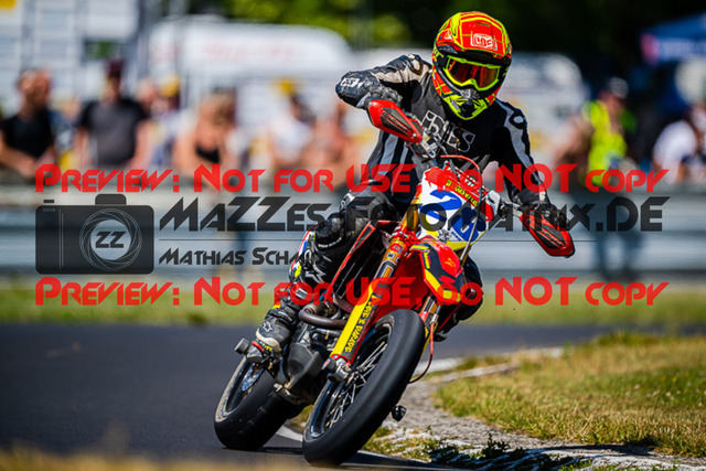 MaZZes_FotoMatrix_220703_4444 | S3