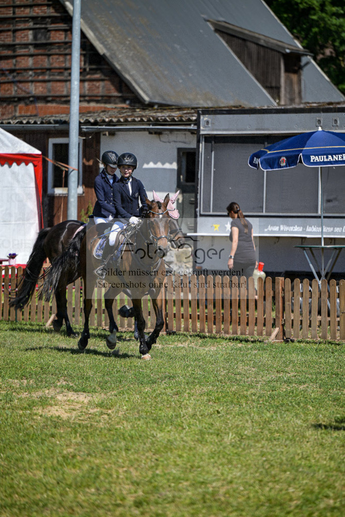 Reitturnier Voxtrup | Entdecke hochwertige Reitturnierfotos von Foto Oger. Professionell, emotional und authentisch – jetzt Lieblingsmomente im Shop bestellen.Deutschlandweite Turnierfotografie. - Realisiert mit Pictrs.com