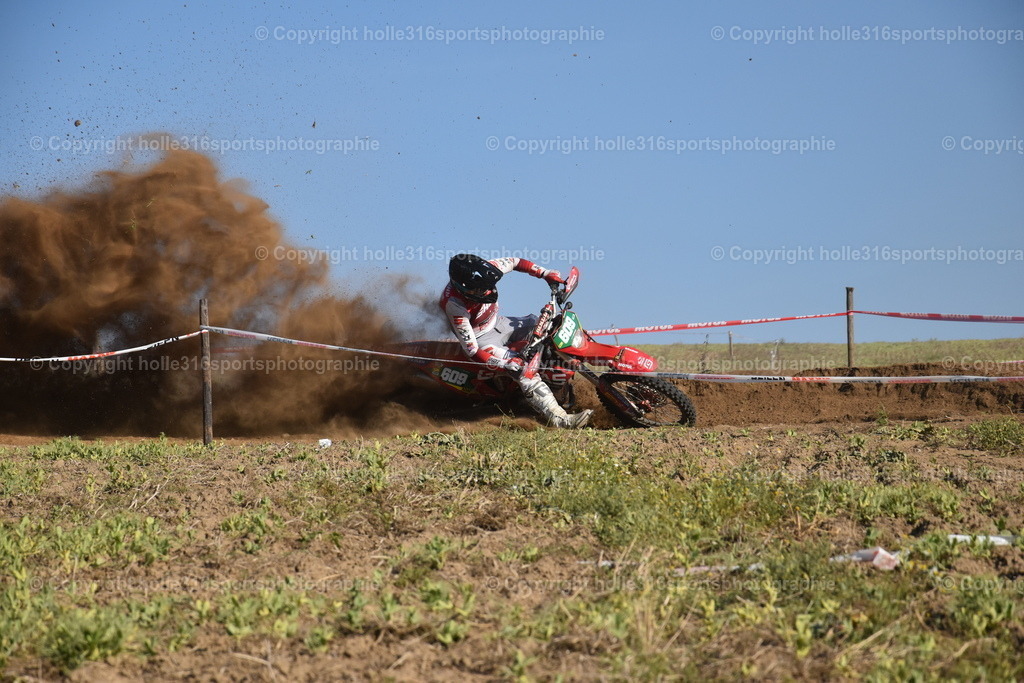 DSC_0486 | Sportfotografie , Motorsport, Motoross, Reitsport, Mointainbike, Enduro,
Landschaft , Outdoor, Eventfotografie, Landschaft, Bilder online bestellen - Realisiert mit Pictrs.com