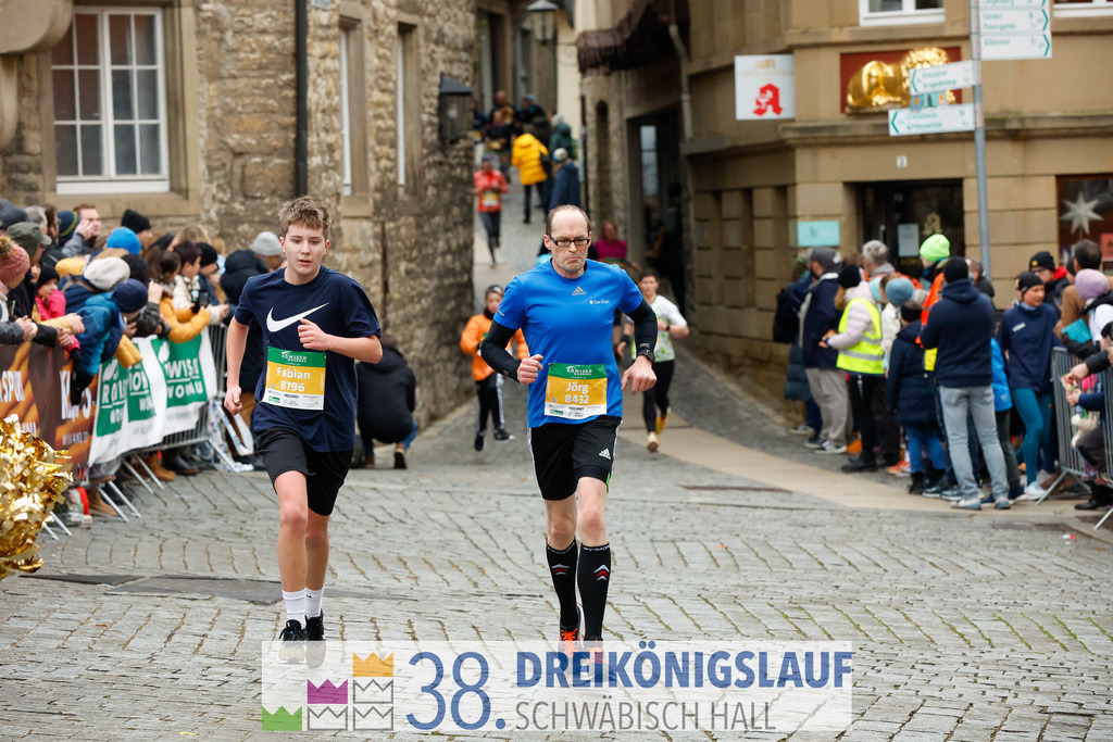 5km Roewisch Wohnbau Cup | 3 Koenigslauf 2024 5km Roewisch Wohnbau Cup - Realisiert mit Pictrs.com