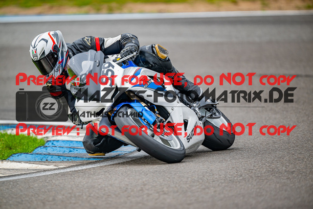 MaZZes_FotoMatrix_240702_6007705_7201 | ROT