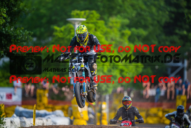 MaZZes_FotoMatrix_220618_9717 | S4