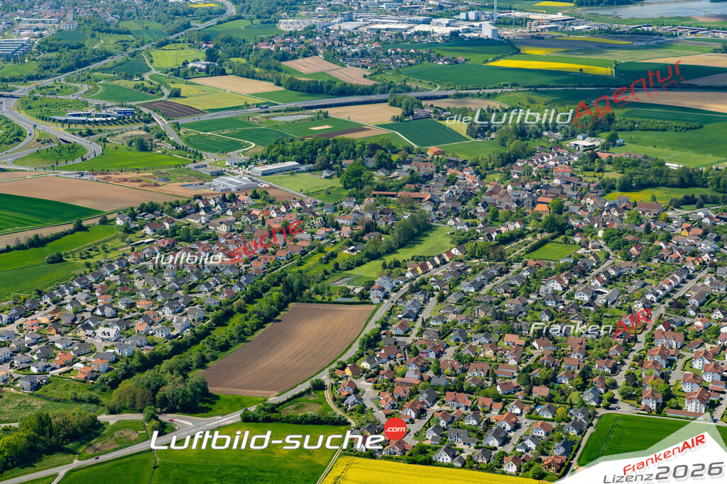 Die Luftaufnahme Unterlauter - Lautertal wurde 2022 vom Flugzeug aus (keine Drohne) erstellt. Hohe Auflösung -für große Poster und Wandbilder geeignet - Garantiert!