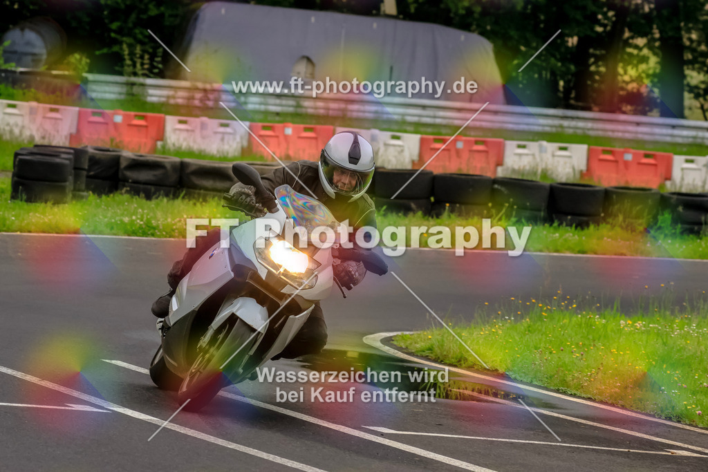 VBK-6618 | Hier findet Ihr Bilder von Touristenfahrten auf der Nürburgring Nordschleife oder von anderen Veranstaltungen die ich besucht habe. Viel Spass beim Durch Schauen 