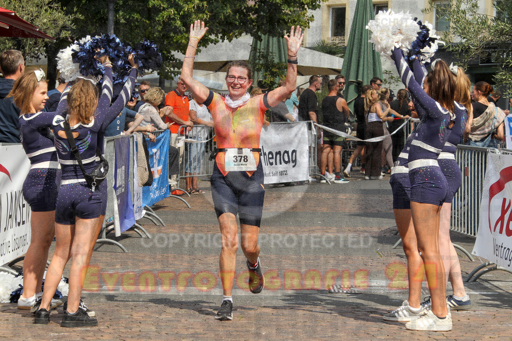250824_1514_EV4_2760 | Sportfotografie im Rhein-Sieg Kreis, Köln, Bonn, NRW, Rheinland Pfalz, Hessen, etc. Unser Tätigkeitsfeld umfasst den Laufsport vom Volkslauf über den Marathon, Duathlon, Triathon bis zum Ultralauf wie Kölnpfad Ultra oder Schindertrail.